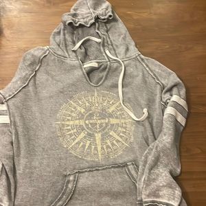 Oven dr clothing co pull over